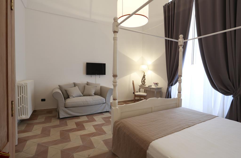 Santa Marta Suites & Apartments Lecce Rum bild